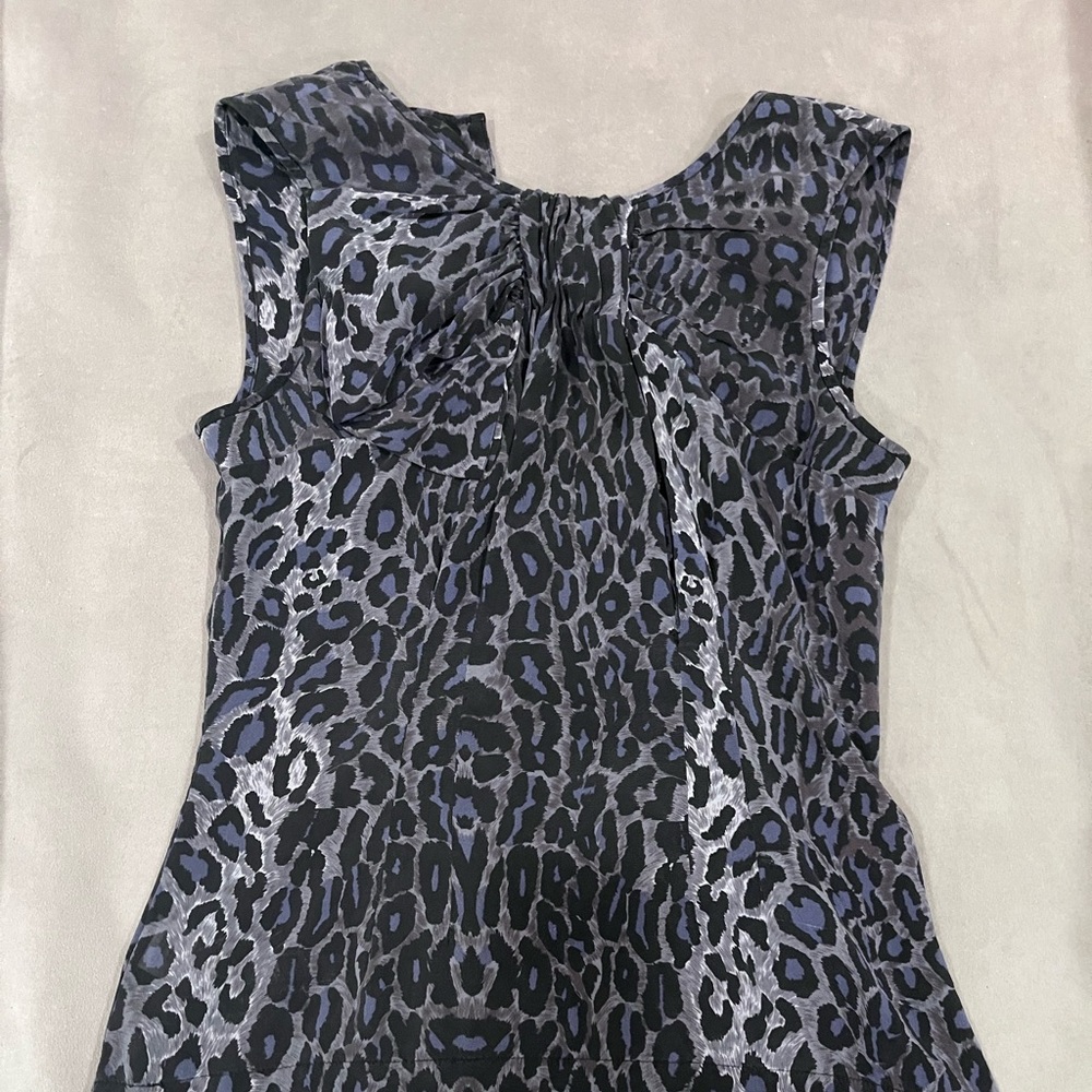 BCBG Blue gray leopard to sz XS